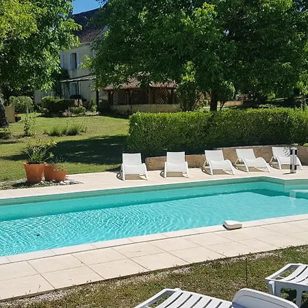 Nadaillac-de-rouge Sleeps 8 Pool Air Con Wifi * Nadaillac-de-Rouge